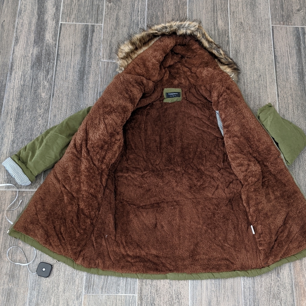 Freeprance Parka Jacket Coat with Faux Fur Lining